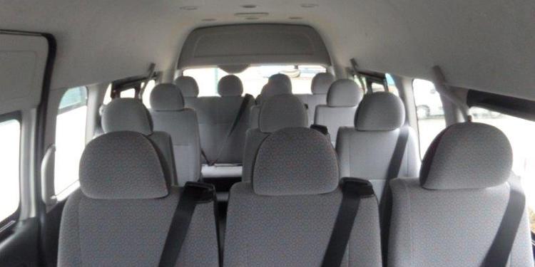 Toyota Hiace 2wd Diesel 2 5 High Roof 15 Seaters
